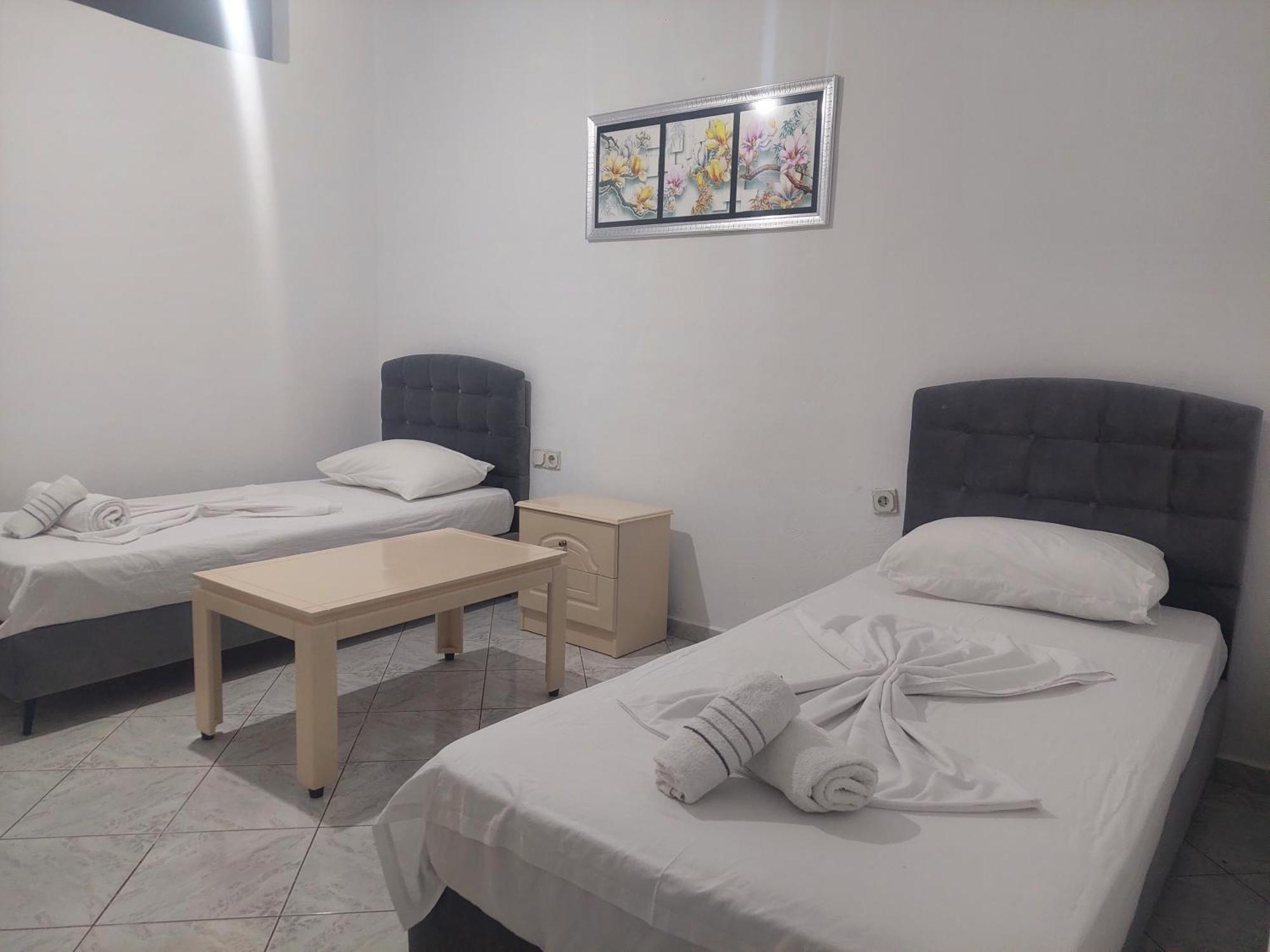 Casa Mia Economy Condos Sarande Bagian luar foto